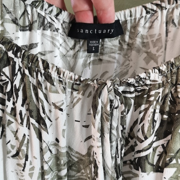 Sanctuary Green Tiki Palm Tropical Print Off The Shoulder 3/4 Sleeve Top Sz L - Picture 10 of 11